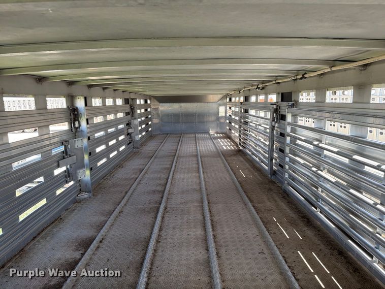 image for item EW8655 Barret livestock trailer