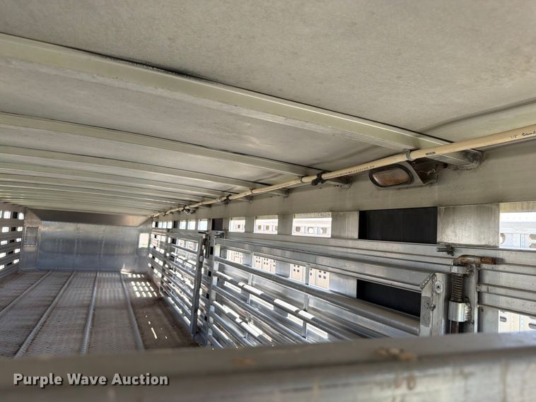 image for item EW8655 Barret livestock trailer