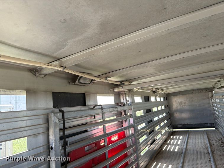 image for item EW8655 Barret livestock trailer