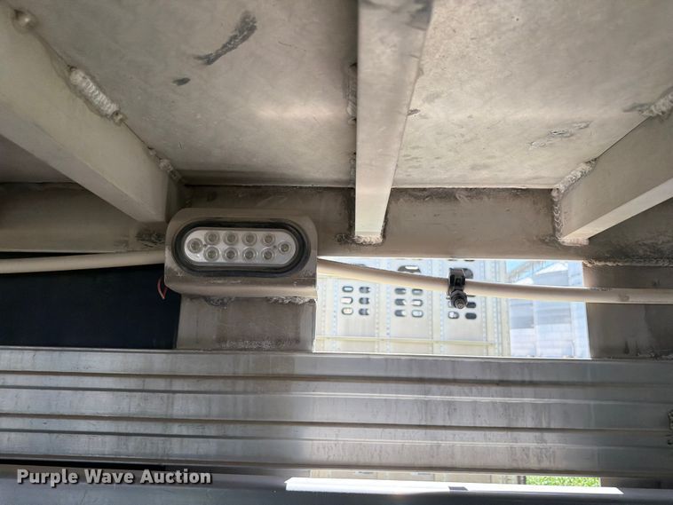 image for item EW8655 Barret livestock trailer
