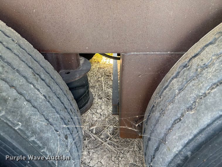 image for item EW8655 Barret livestock trailer