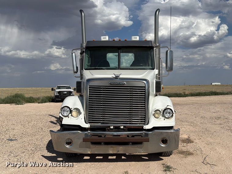 image for item EW8669 2017 Freightliner Coronado semi truck