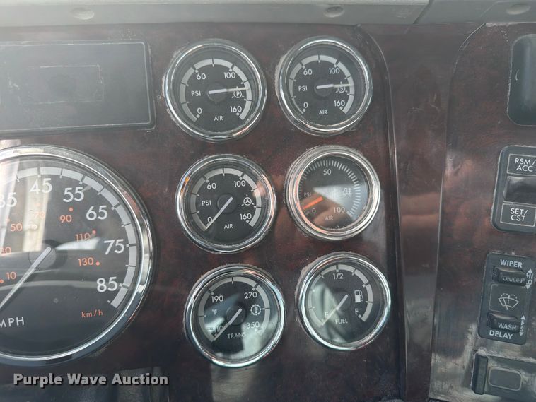 image for item EW8669 2017 Freightliner Coronado semi truck