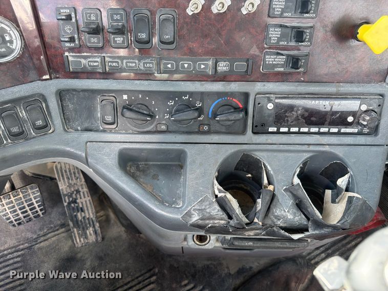 image for item EW8669 2017 Freightliner Coronado semi truck