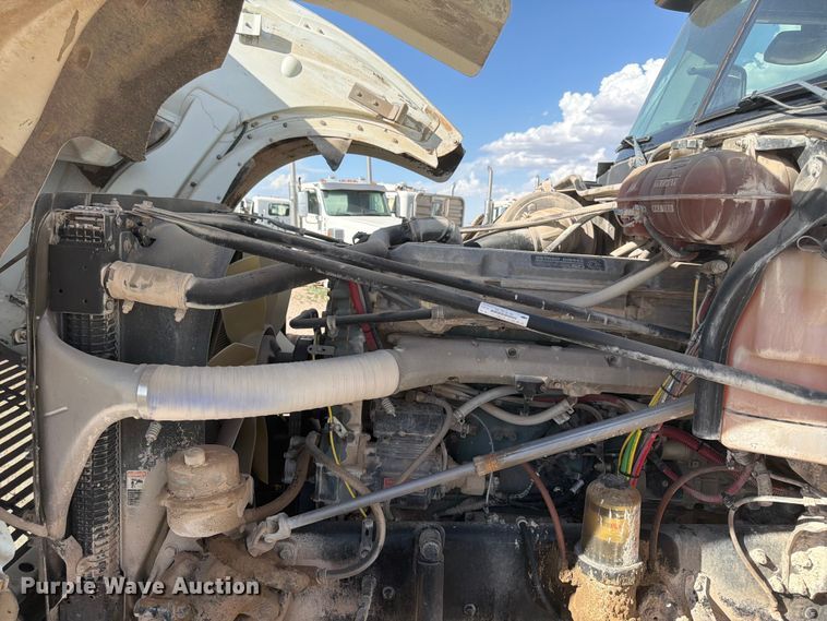 image for item EW8669 2017 Freightliner Coronado semi truck