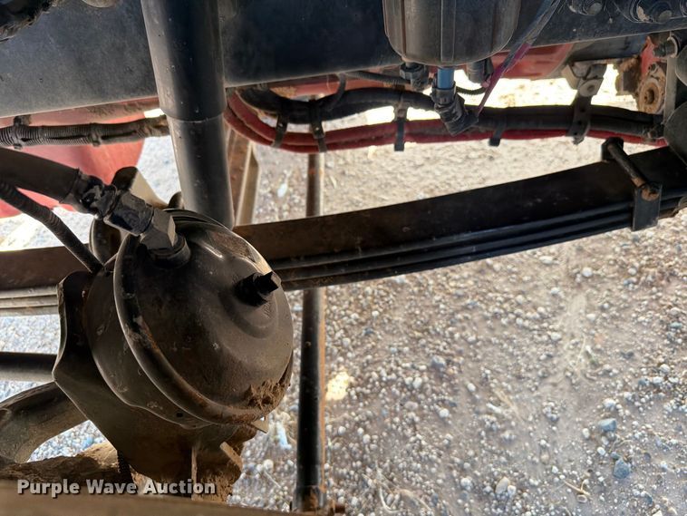 image for item EW8679 2017 Kenworth T880 feed delivery truck