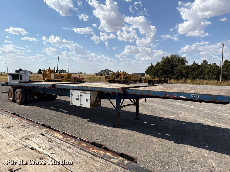 image for item EW8697 2005 Great Dane GPS-248102 flatbed trailer