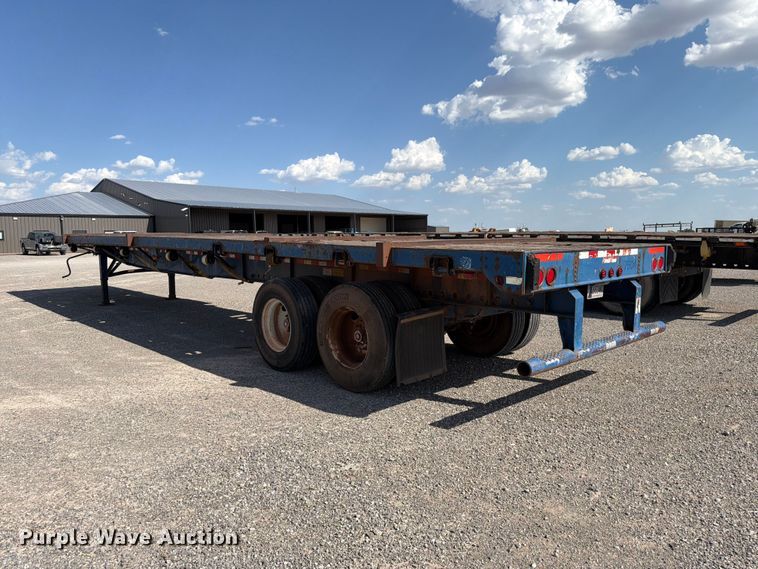 image for item EW8697 2005 Great Dane GPS-248102 flatbed trailer