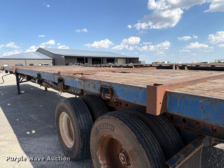 image for item EW8697 2005 Great Dane GPS-248102 flatbed trailer