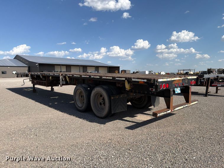 image for item EW8698 2006 Transcraft TL-2000N S2 flatbed trailer