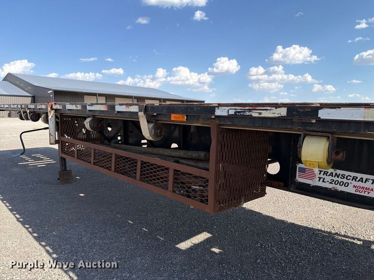 image for item EW8698 2006 Transcraft TL-2000N S2 flatbed trailer