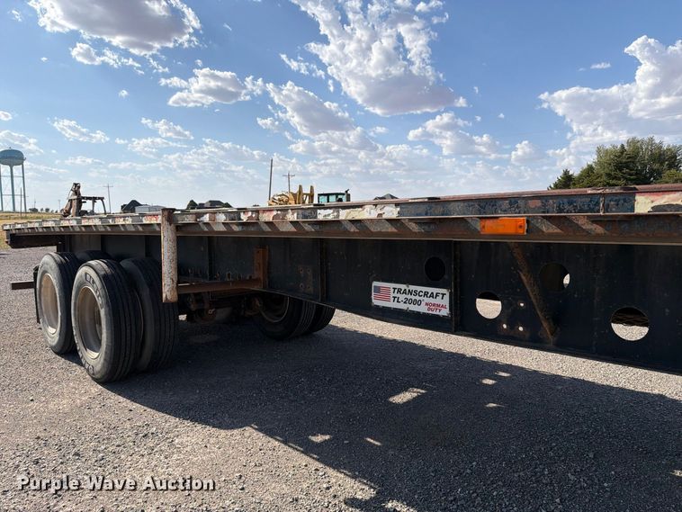 image for item EW8698 2006 Transcraft TL-2000N S2 flatbed trailer
