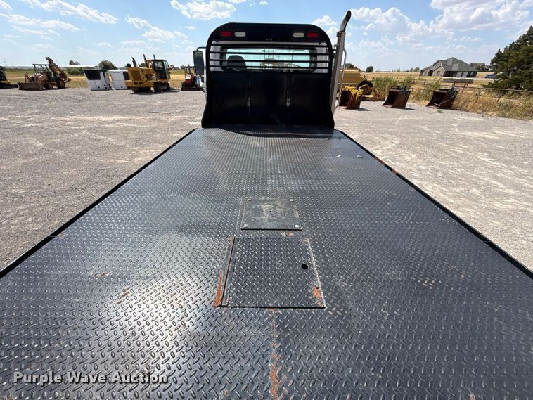image for item EW8720 2016 Freightliner Business Class M2 flatbed truck