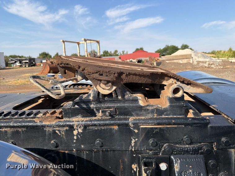 image for item EW8748 1994 Peterbilt 379 semi truck