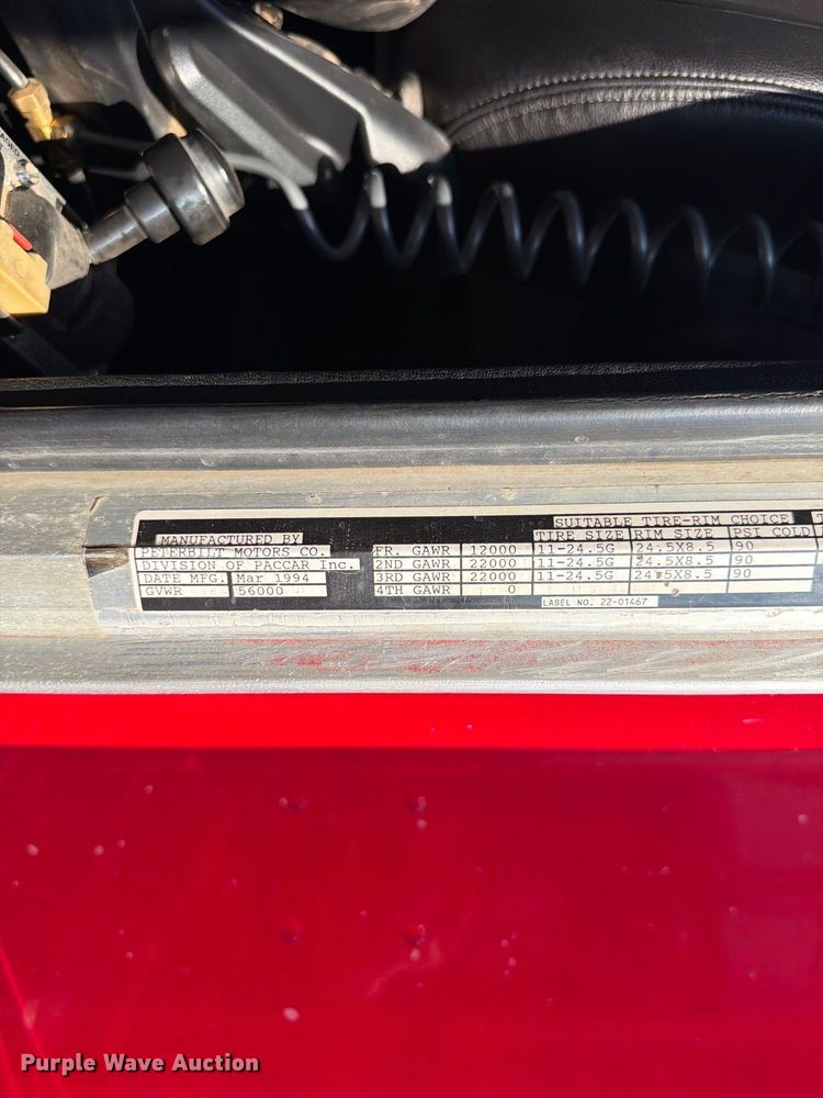 image for item EW8748 1994 Peterbilt 379 semi truck