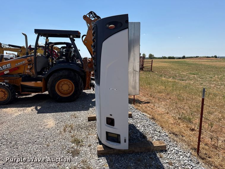 image for item EW8778 Carrier X2 2500A reefer unit