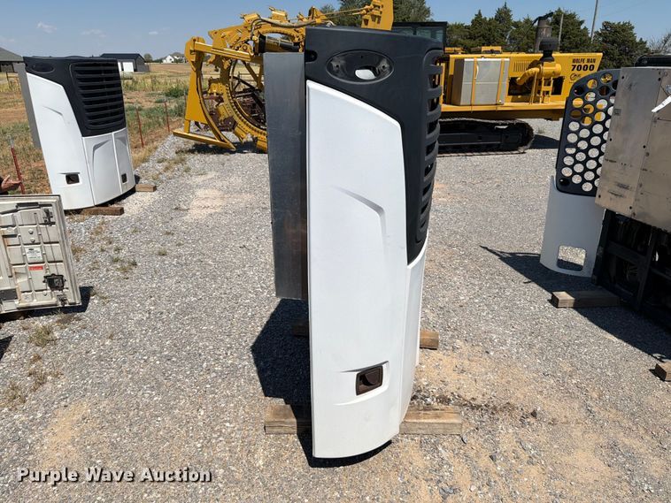image for item EW8805 Carrier X2 2500A reefer unit