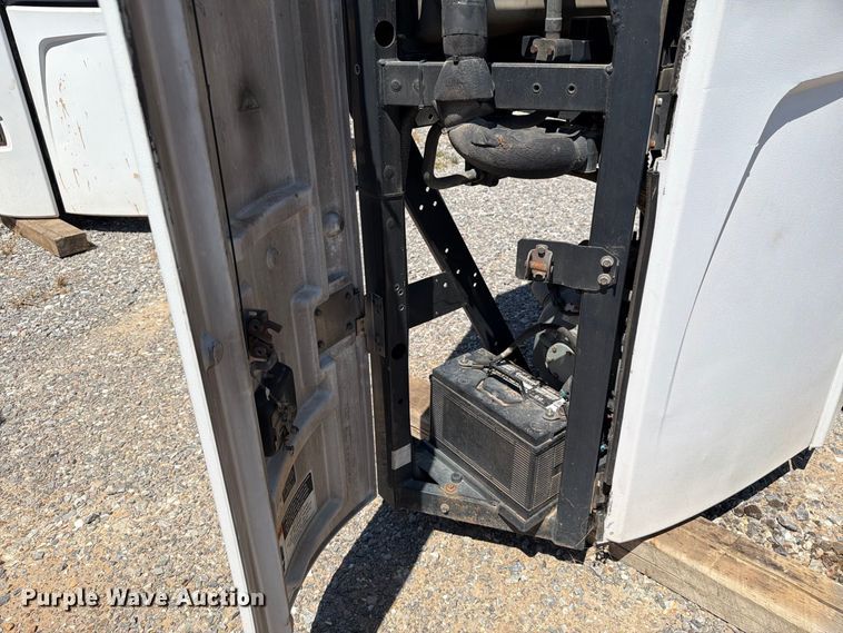 image for item EW8805 Carrier X2 2500A reefer unit