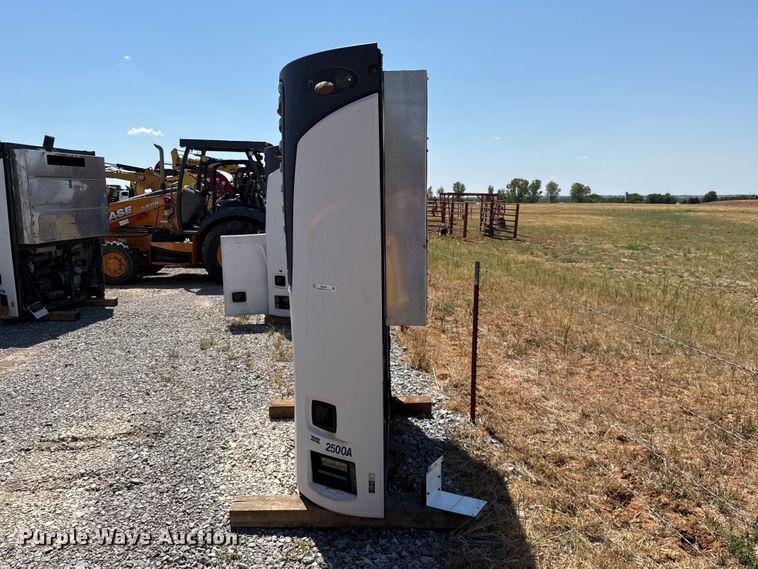 image for item EW8806 Carrier X2 2500A reefer unit