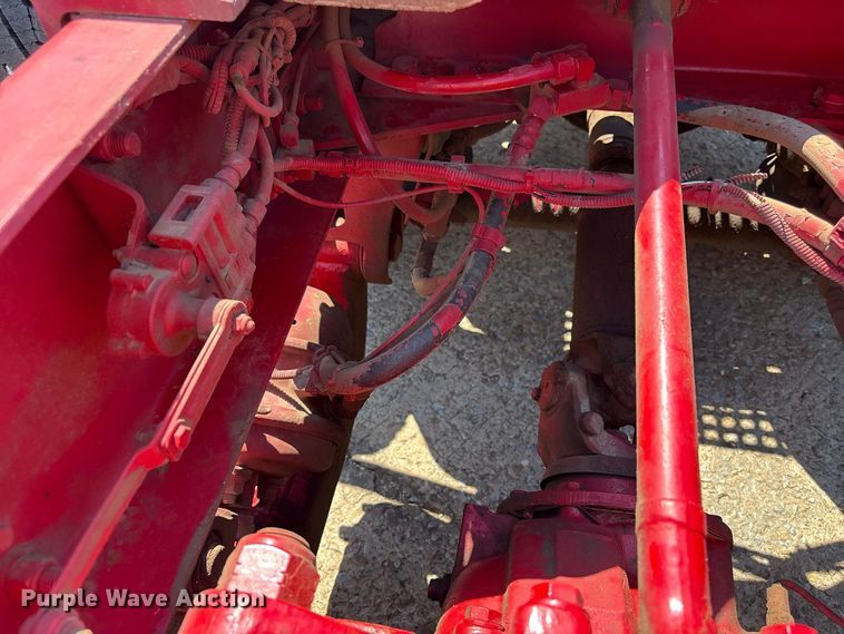 image for item EX0034 2006 Kenworth T800 semi truck
