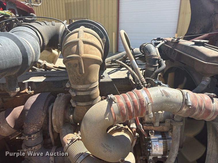 image for item EX0034 2006 Kenworth T800 semi truck