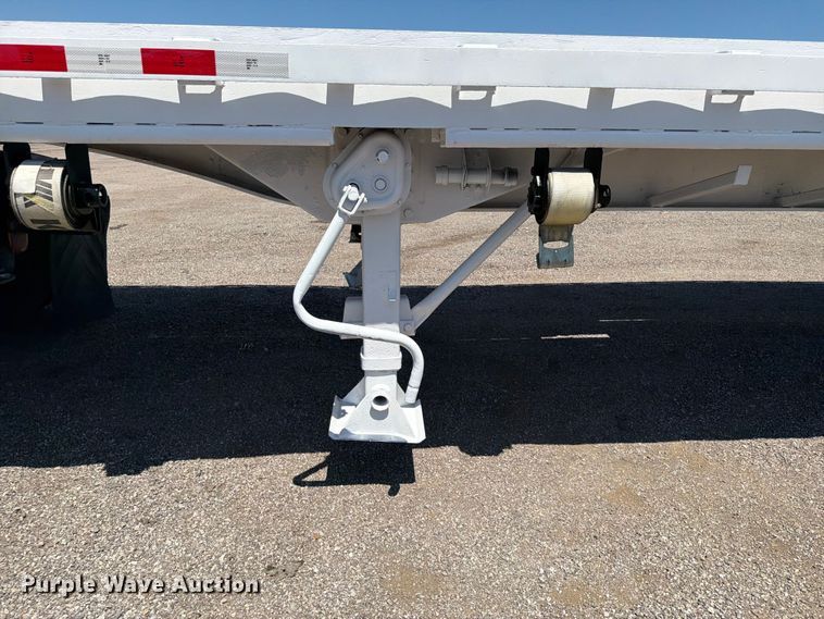 image for item FB5077 1979 Pullman Trailmobile flatbed trailer