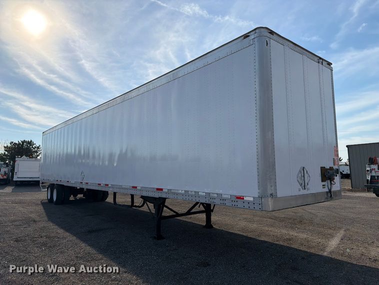 image for item FB5094 2002 Wabash dry van trailer