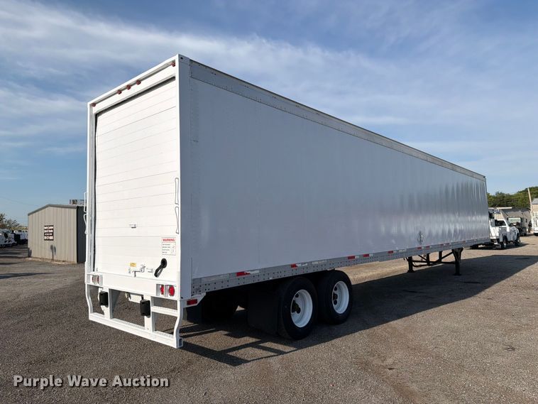 image for item FB5094 2002 Wabash dry van trailer