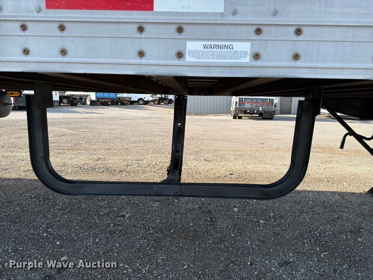 image for item FB5094 2002 Wabash dry van trailer