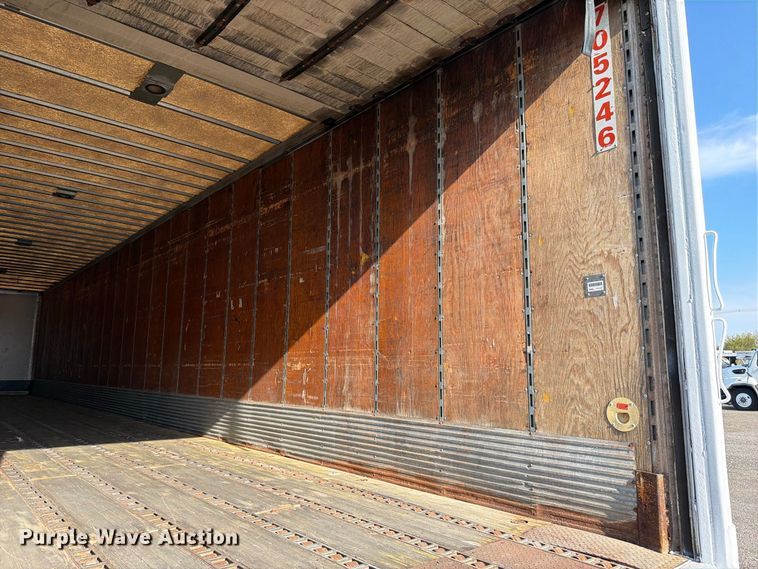 image for item FB5094 2002 Wabash dry van trailer