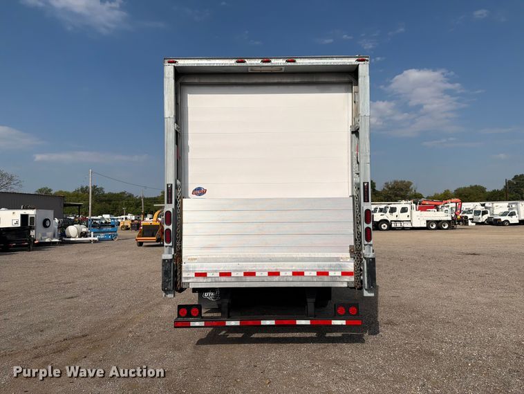 image for item FB5099 2021 Utility VS2RA refrigerated van trailer