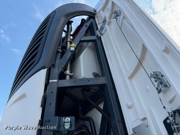 image for item FB5099 2021 Utility VS2RA refrigerated van trailer