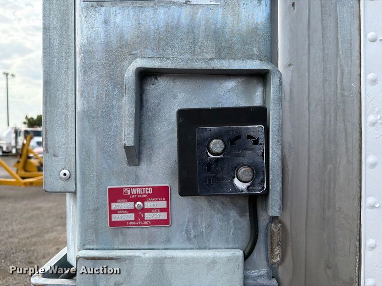 image for item FB5099 2021 Utility VS2RA refrigerated van trailer