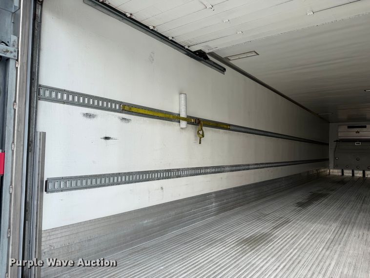 image for item FB5099 2021 Utility VS2RA refrigerated van trailer