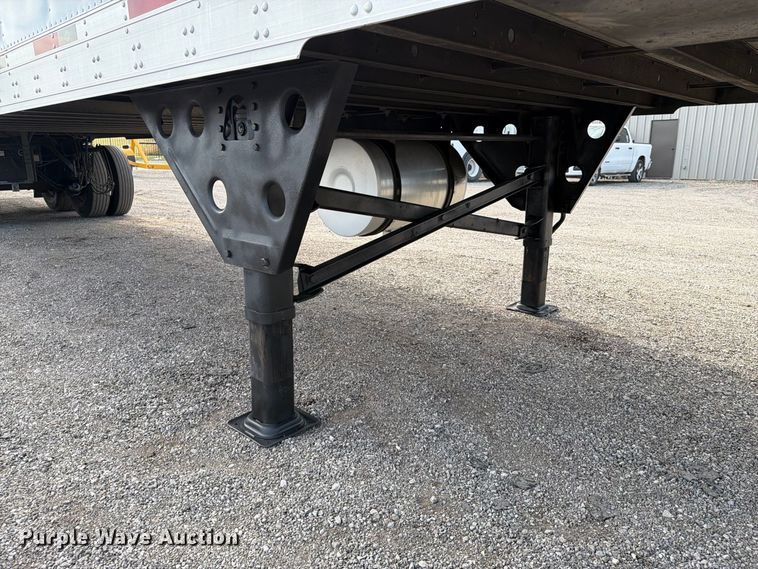 image for item FB5099 2021 Utility VS2RA refrigerated van trailer