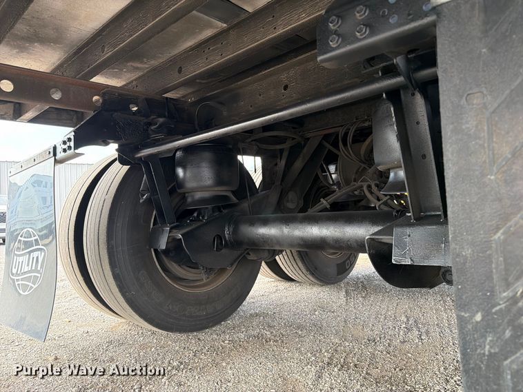 image for item FB5099 2021 Utility VS2RA refrigerated van trailer