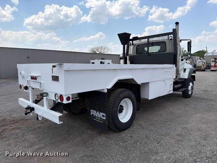 image for item FB5104 2006 International WorkStar 7300 flatbed truck
