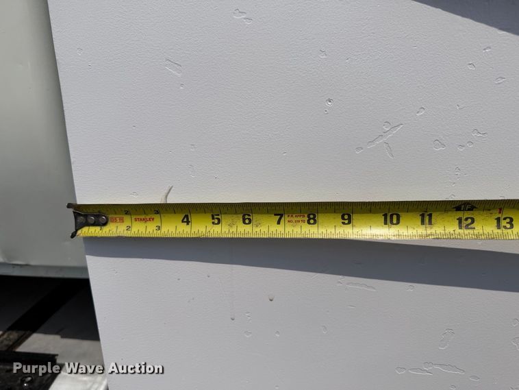 image for item FB5104 2006 International WorkStar 7300 flatbed truck