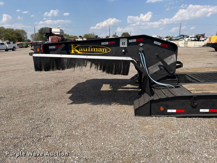 image for item FB5105 2011 Kaufman lowboy equipment trailer