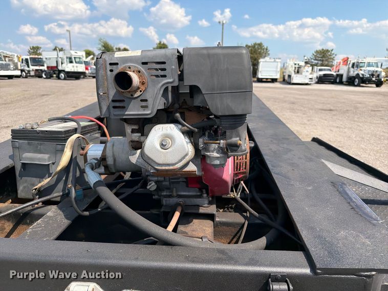 image for item FB5105 2011 Kaufman lowboy equipment trailer