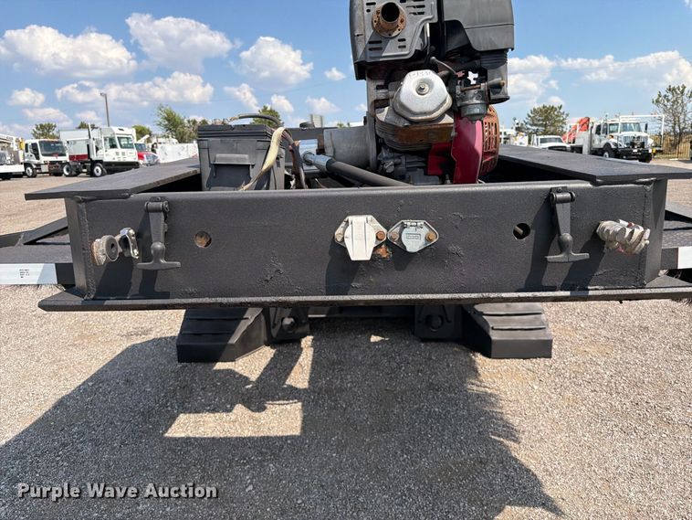 image for item FB5105 2011 Kaufman lowboy equipment trailer