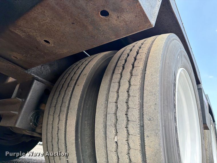image for item FB5105 2011 Kaufman lowboy equipment trailer