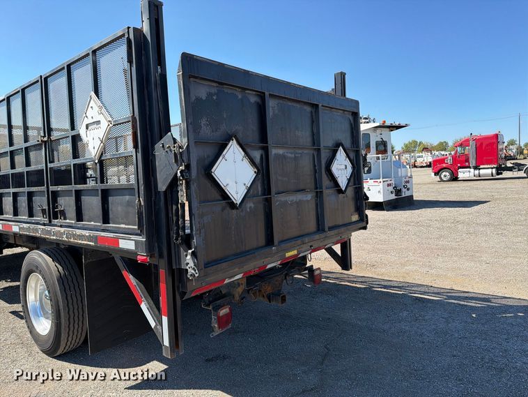 image for item FB5125 2011 Peterbilt 337 flatbed truck