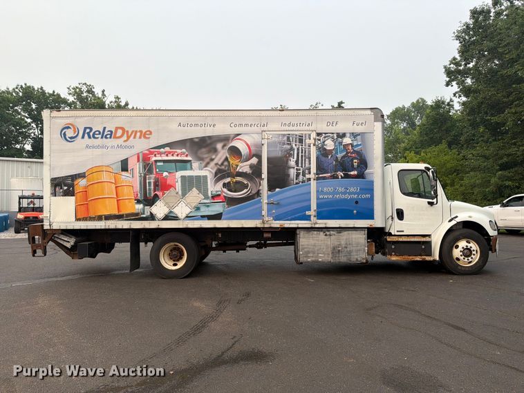 image for item FC3250 2012 Freightliner Business Class M2 box truck