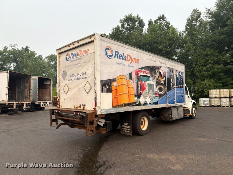 image for item FC3250 2012 Freightliner Business Class M2 box truck