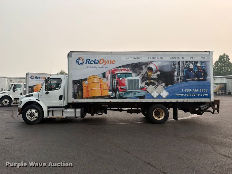 image for item FC3250 2012 Freightliner Business Class M2 box truck