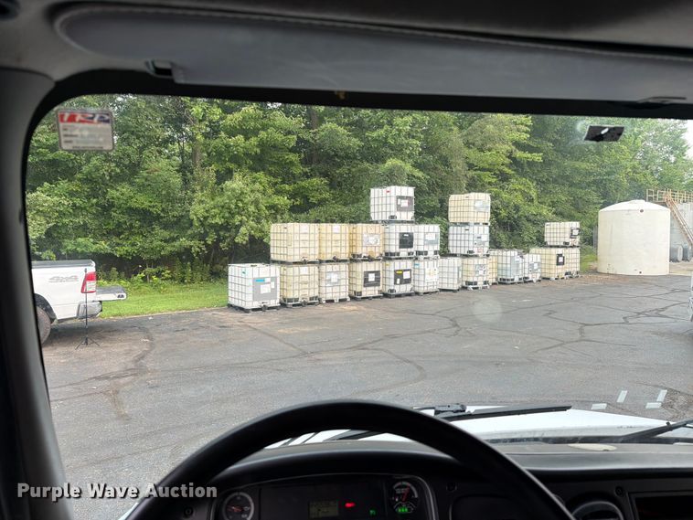 image for item FC3250 2012 Freightliner Business Class M2 box truck