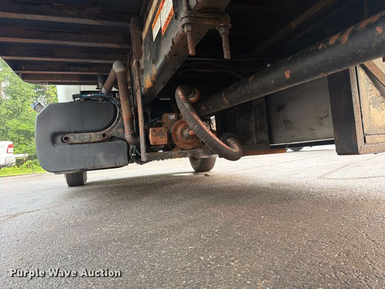 image for item FC3250 2012 Freightliner Business Class M2 box truck
