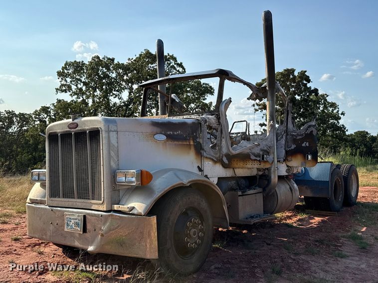 1998 Peterbilt 379 semi truck