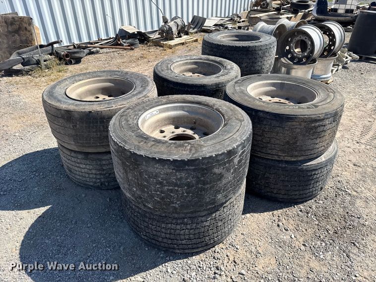 image for item FC4253 (10) Michelin 445/50R22.5 tires and wheels